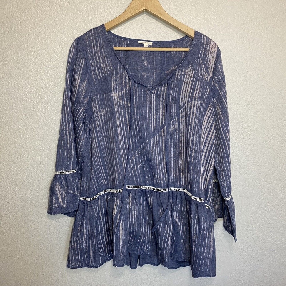 Mystree Blouse Women’s Size Medium Blue Peasant Boho Lace Bell Sleeve Western